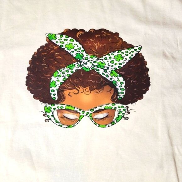 St Patrick Day Shamrock, Afro Messy Bun Custom Made T-Shirt - NWT - Picture 3 of 7